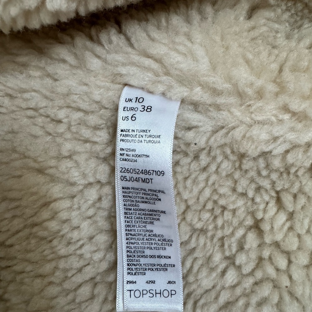 Topshop Sherpa Lined Denim Jacket - Picture 4 of 4